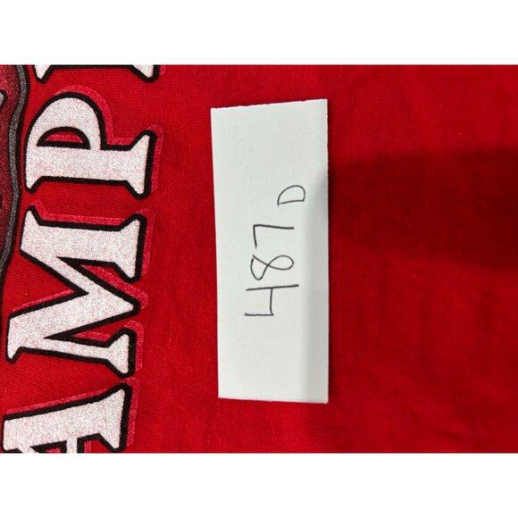 Tampa Bay Buccaneers Super Bowl LV Champions Red T-Shirt Gildan Sz Small - Picture 10 of 11